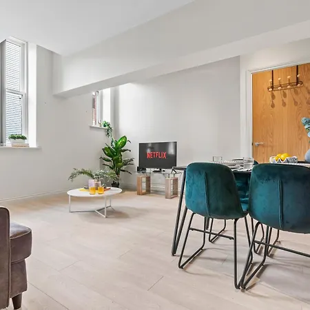 Apartment Spacious In Leeds Fst Wifi